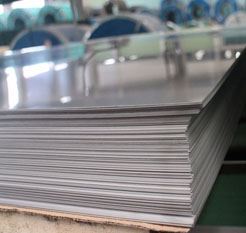 Stainless Steel 304 Mirror Finish Plate Manufacturer in Europe